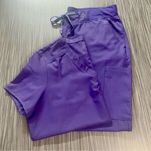 Med Couture Insight Grape Purple Scrub Set